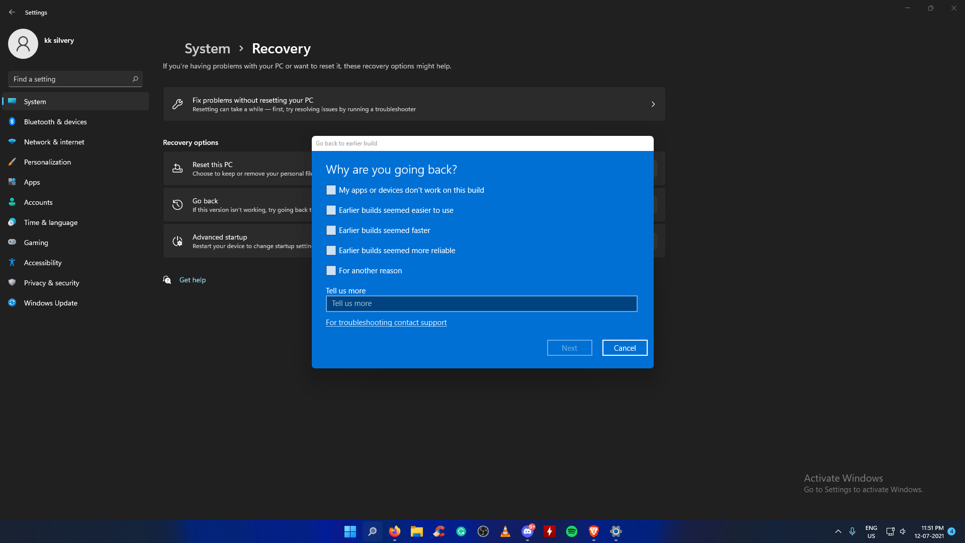На экране появится новое окно и сообщит им, почему вы хотите вернуться к Windows 10.