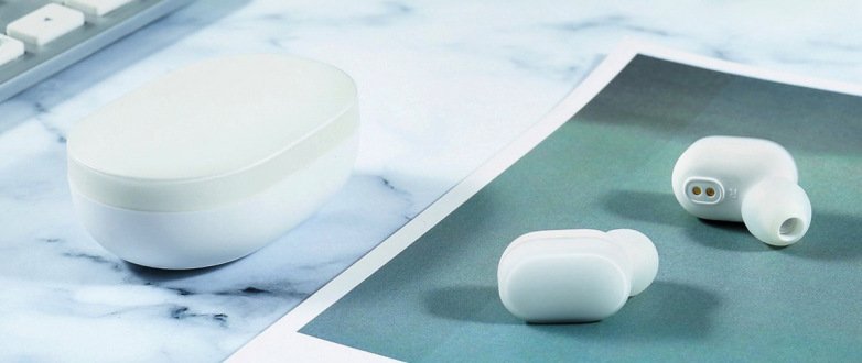 AirDots против AirPods